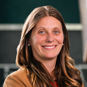 Rebecca Selesky Headshot